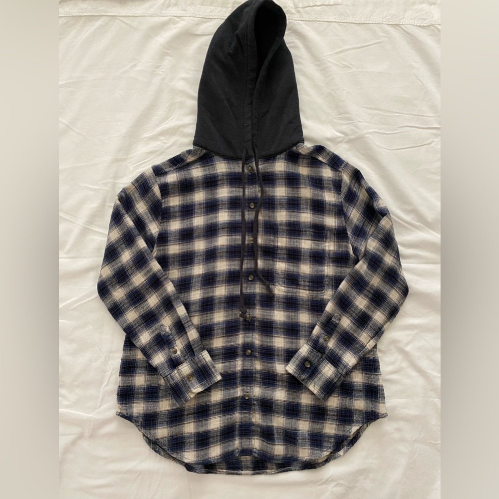 American Eagle blue hooded flannel